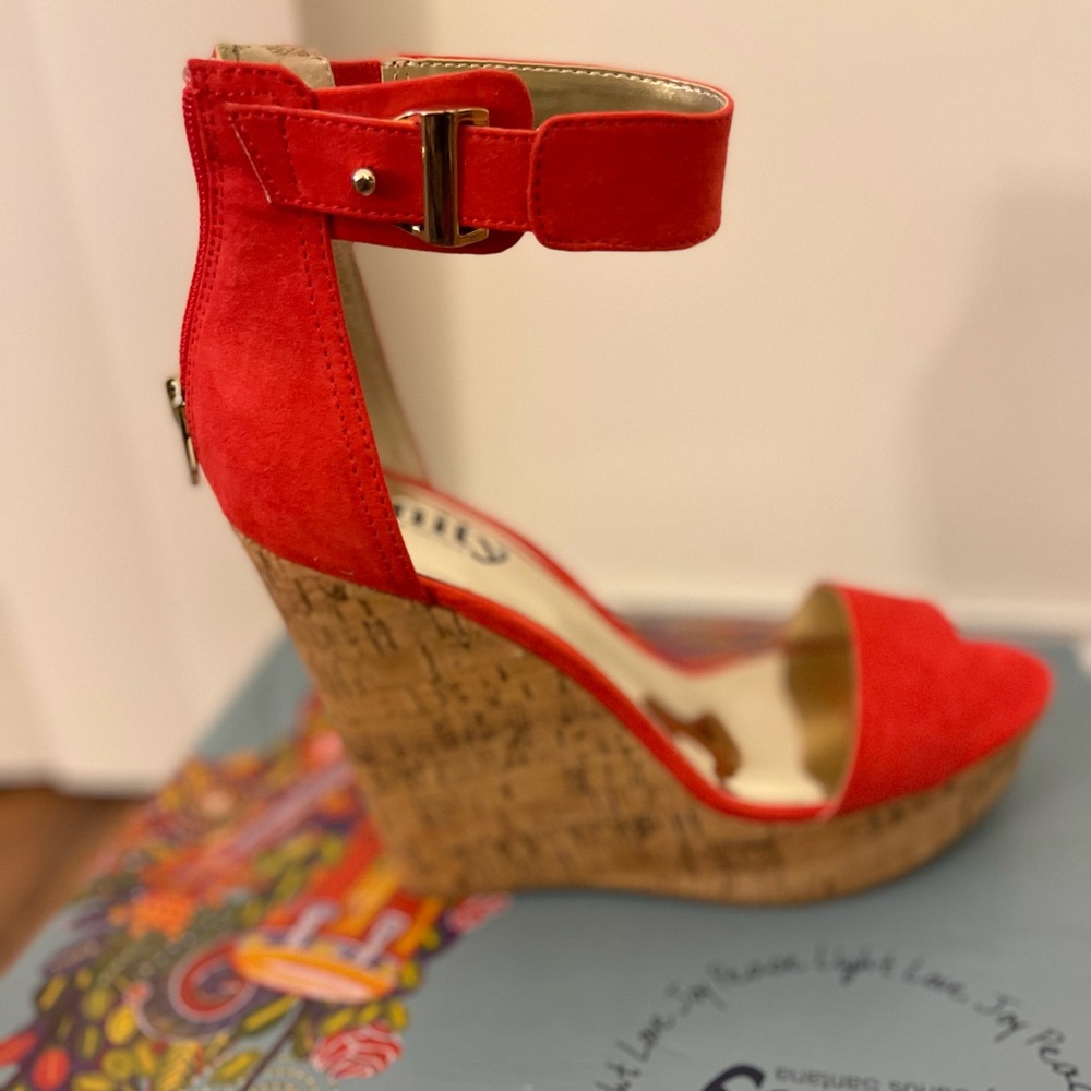 Sassy summer wedges